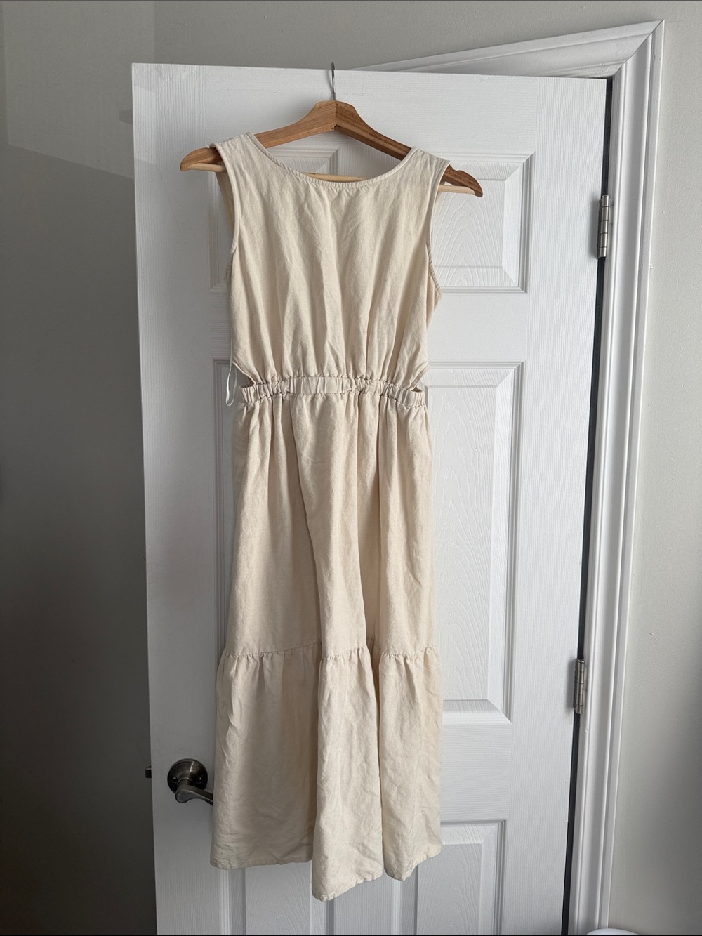 Sincerely Jules Cream Sleeveless Tiered Midi Dress